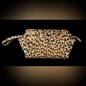 Victoria's Secret Leopard Print Cosmetic Bag / Wristlet / Clutch EUC
